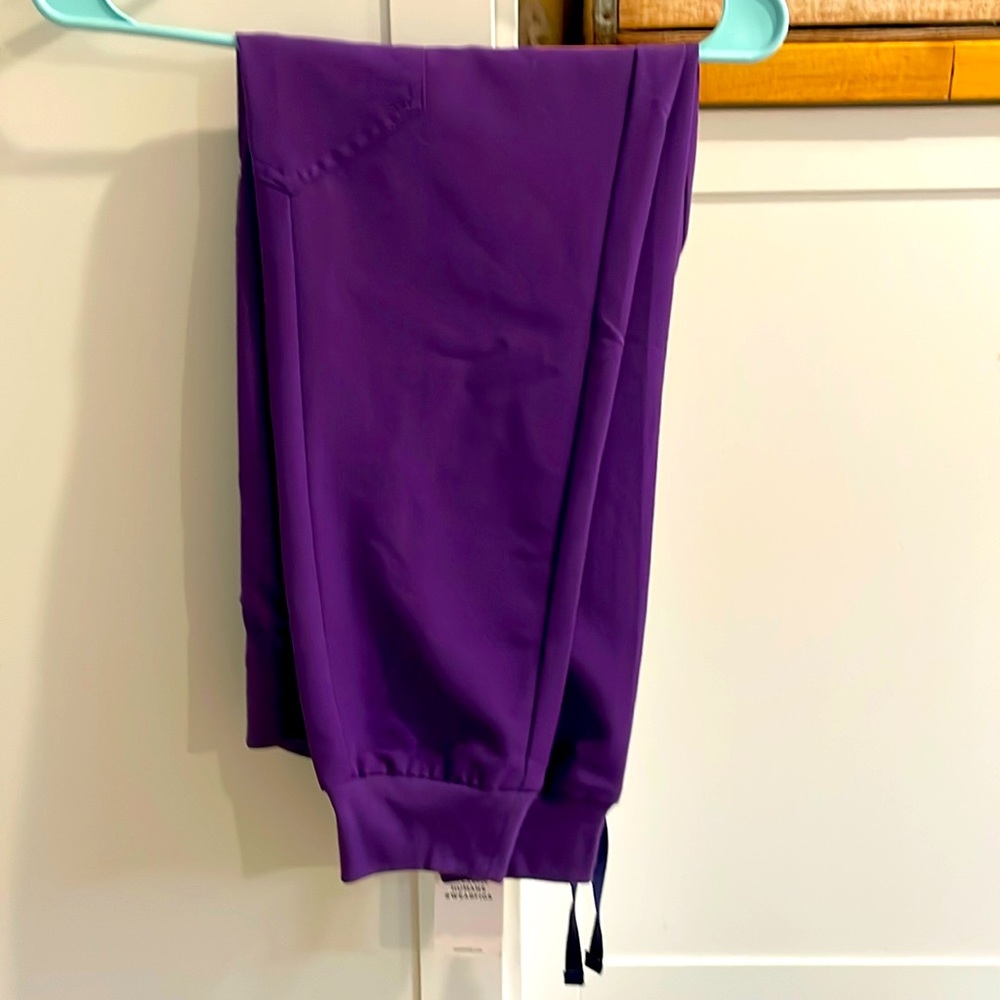 Digital Grape Figs Zamora Jogger Small Petite S/P